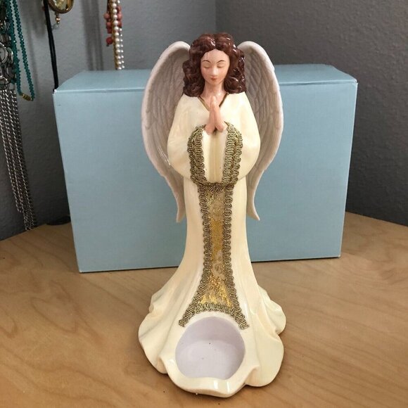 PartyLite Heirloom Gabriel Angel Ivory Gold Porcelain Tealight Holder P9927 9" - Picture 4 of 9